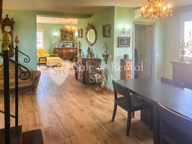 7 soveværelse Villa til salg i Montserrat med swimmingpool garage - € 595.000 (Ref: 9840036)