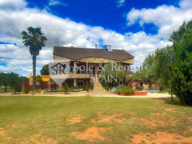 7 soveværelse Villa til salg i Montserrat med swimmingpool garage - € 595.000 (Ref: 9840036)