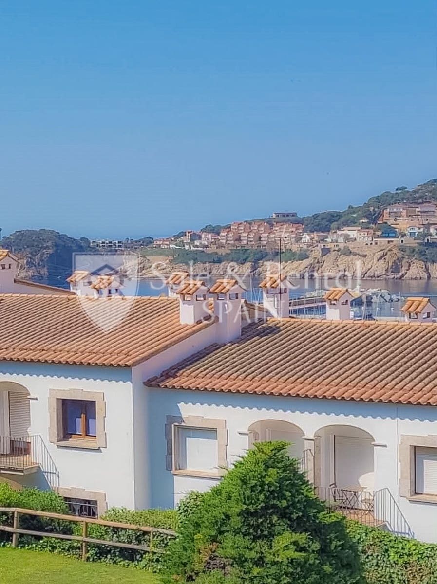 4 bedroom Villa for sale in Sant Feliu de Guixols with pool garage - € 740,000 (Ref: 9850868)