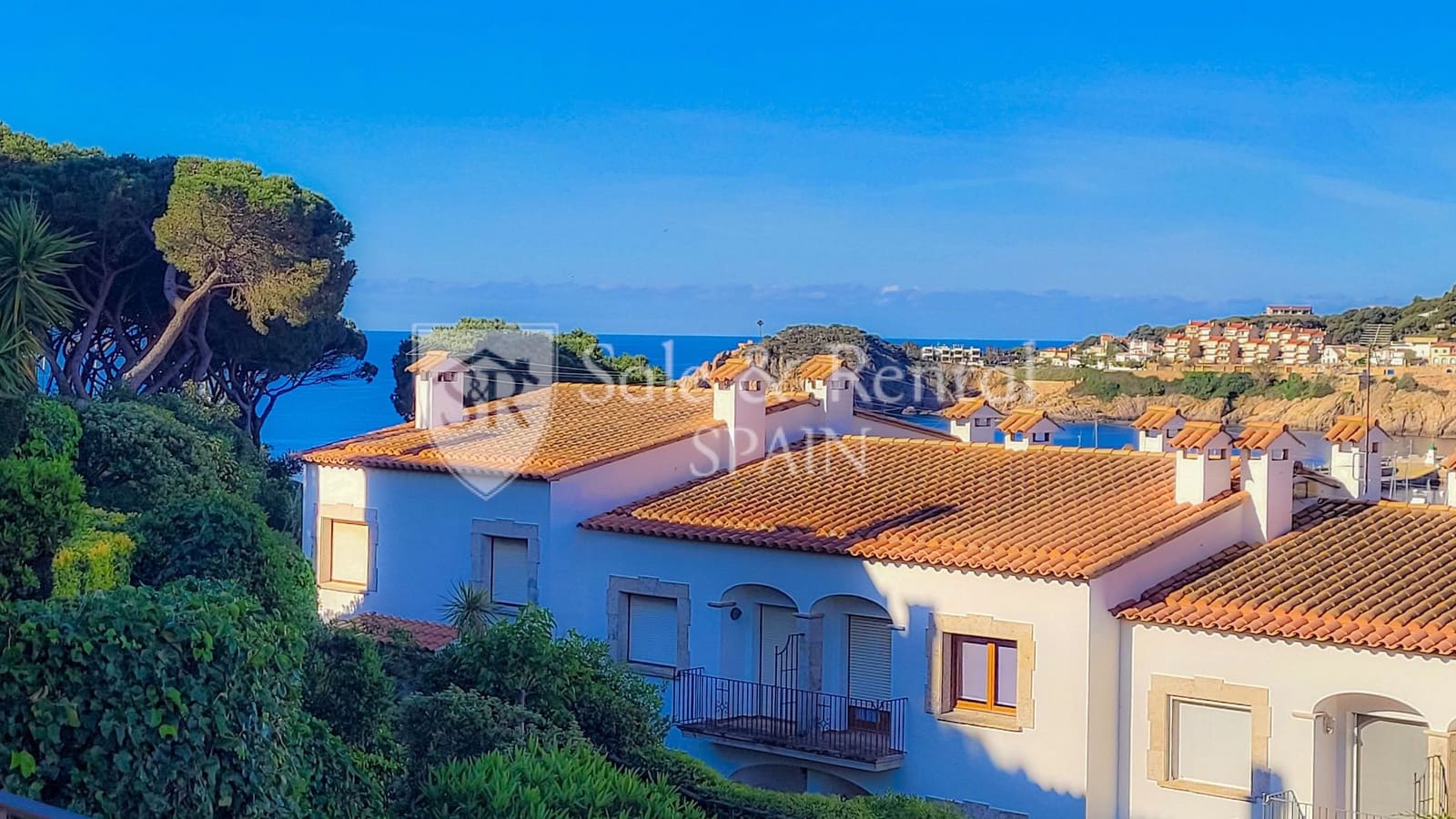 4 bedroom Villa for sale in Sant Feliu de Guixols with pool garage - € 740,000 (Ref: 9850868)