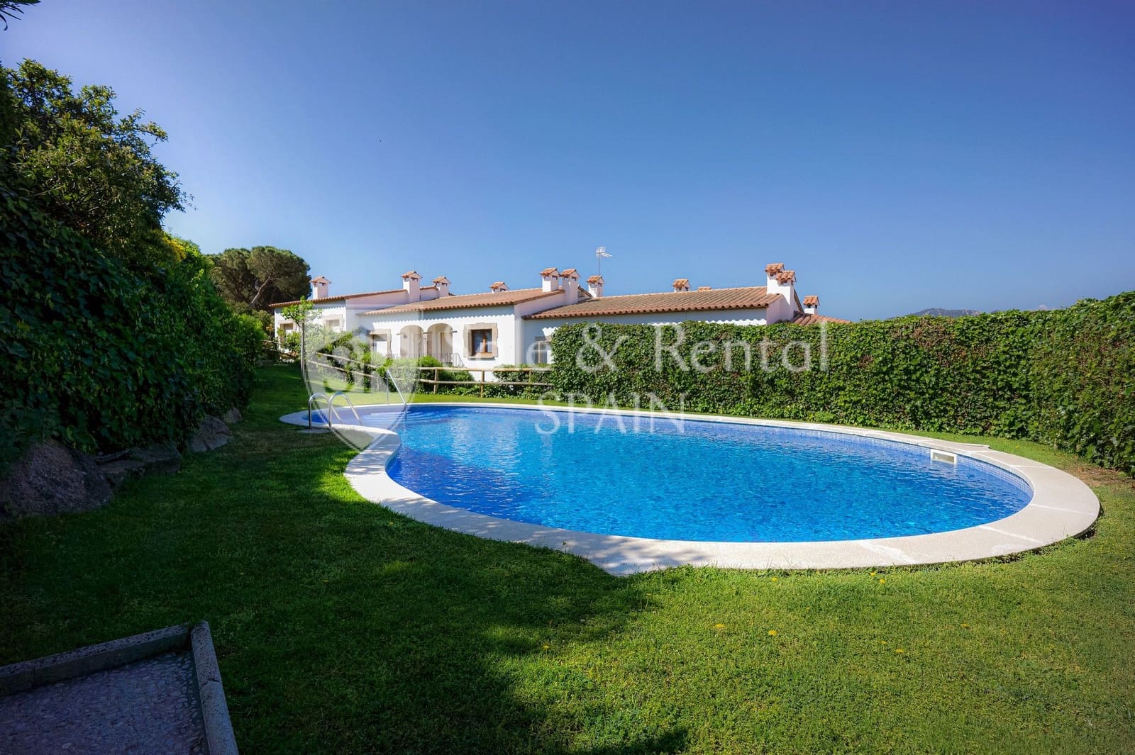 4 bedroom Villa for sale in Sant Feliu de Guixols with pool garage - € 740,000 (Ref: 9850868)