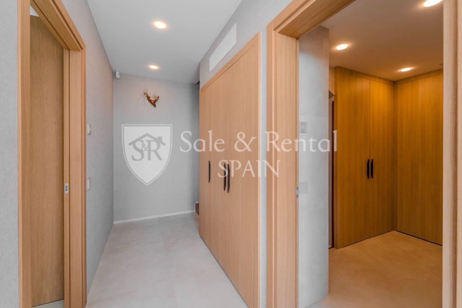 Chalet de 3 habitaciones en Lloret de Mar en venta con piscina garaje - 1.350.000 € (Ref: 9850870)