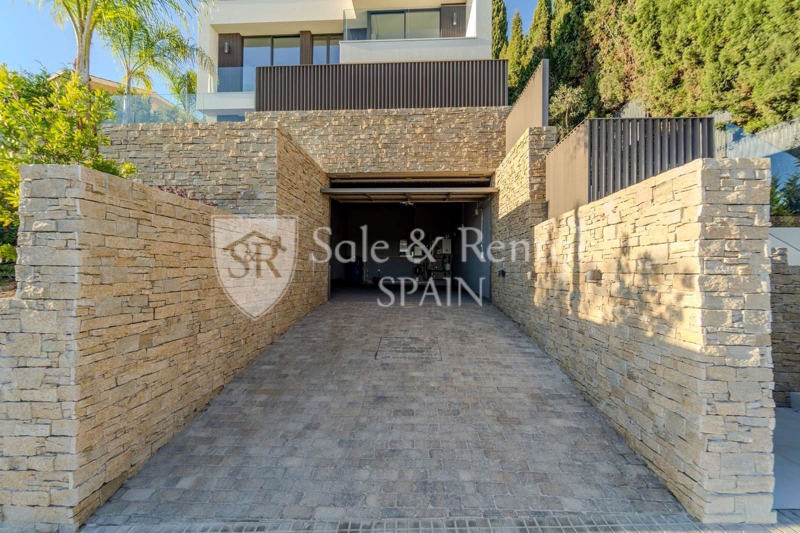 Chalet de 3 habitaciones en Lloret de Mar en venta con piscina garaje - 1.350.000 € (Ref: 9850870)