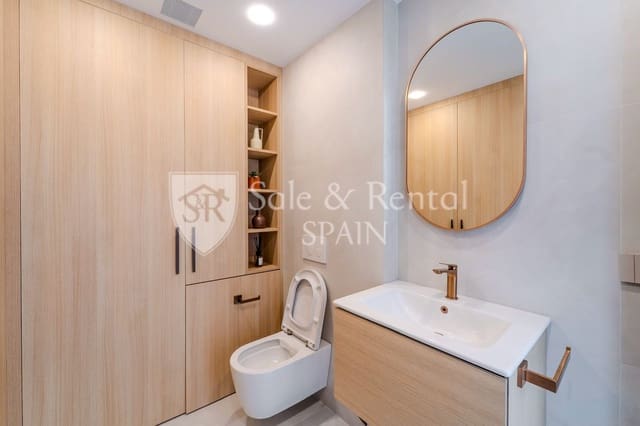 3 soveværelse Villa til salg i Roca Grossa, Lloret de Mar med swimmingpool garage - € 1.350.000 (Ref: 9850870)