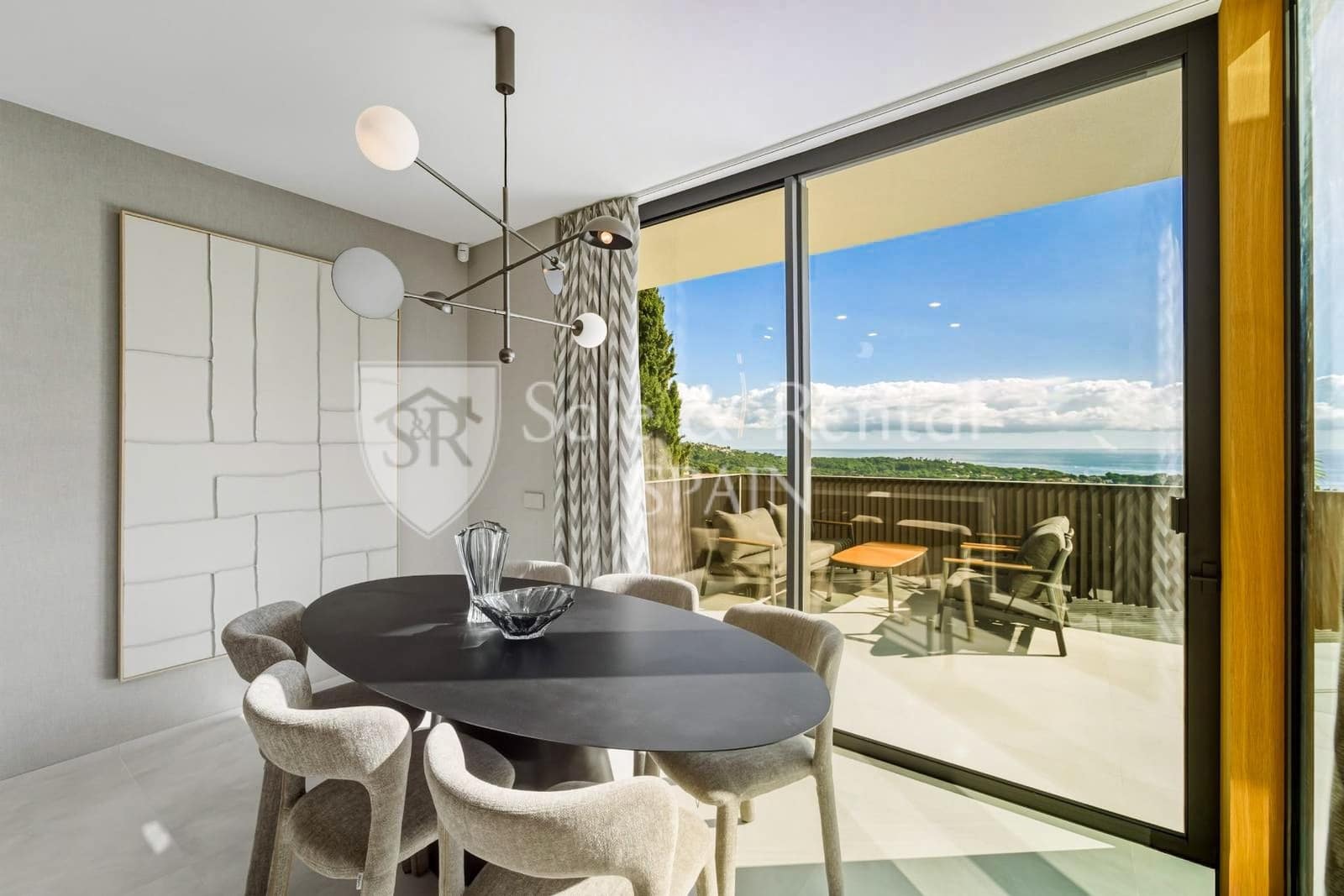Chalet de 3 habitaciones en Lloret de Mar en venta con piscina garaje - 1.350.000 € (Ref: 9850870)