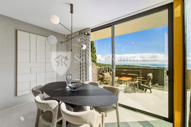 3 soveværelse Villa til salg i Roca Grossa, Lloret de Mar med swimmingpool garage - € 1.350.000 (Ref: 9850870)