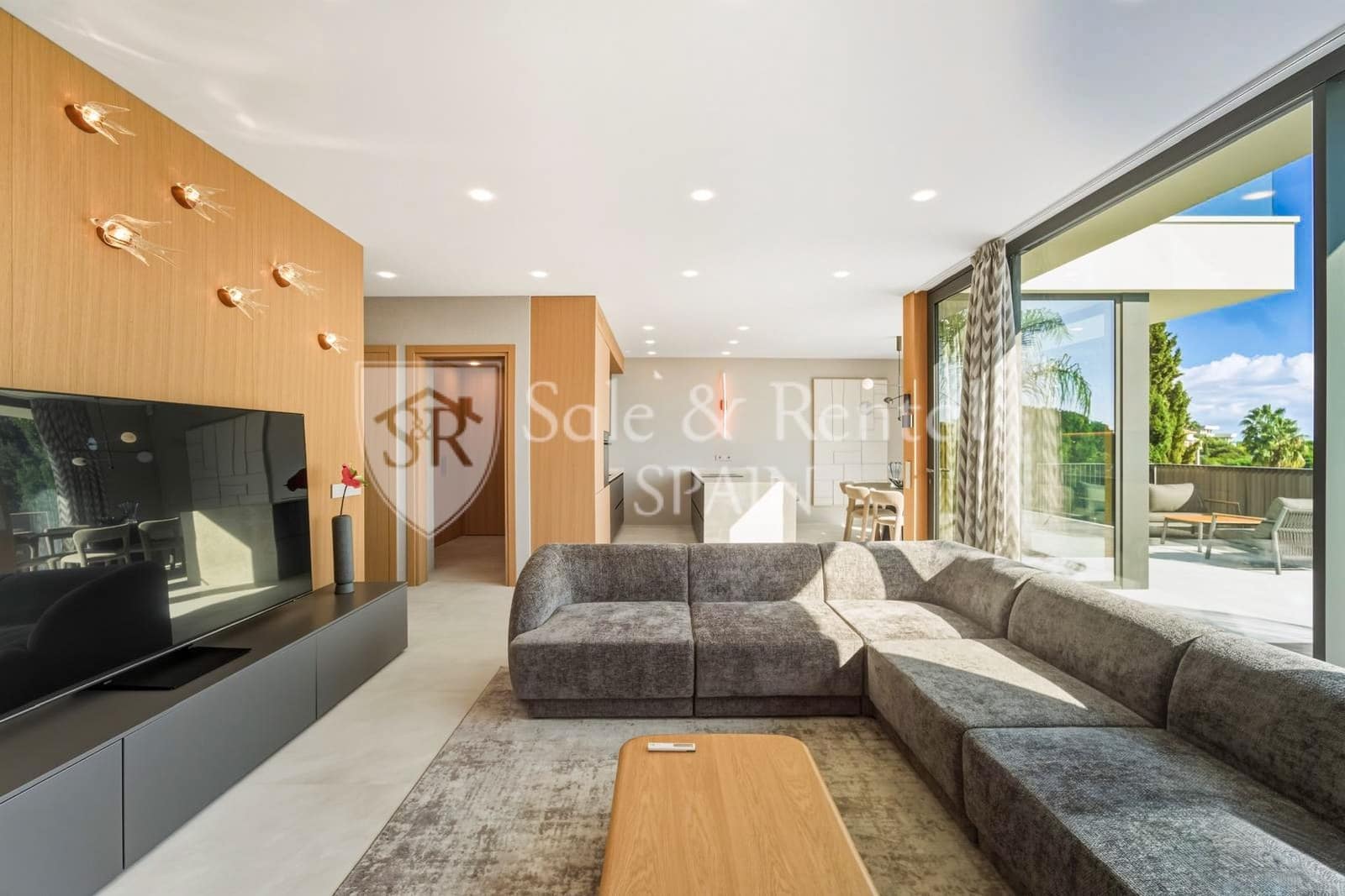 Chalet de 3 habitaciones en Lloret de Mar en venta con piscina garaje - 1.350.000 € (Ref: 9850870)