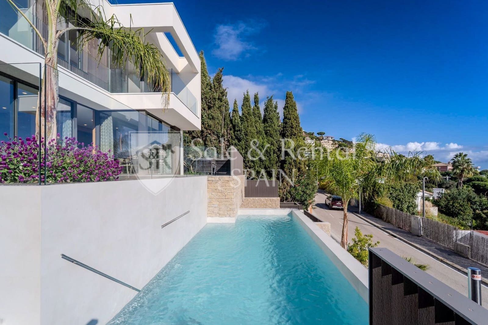 Chalet de 3 habitaciones en Lloret de Mar en venta con piscina garaje - 1.350.000 € (Ref: 9850870)