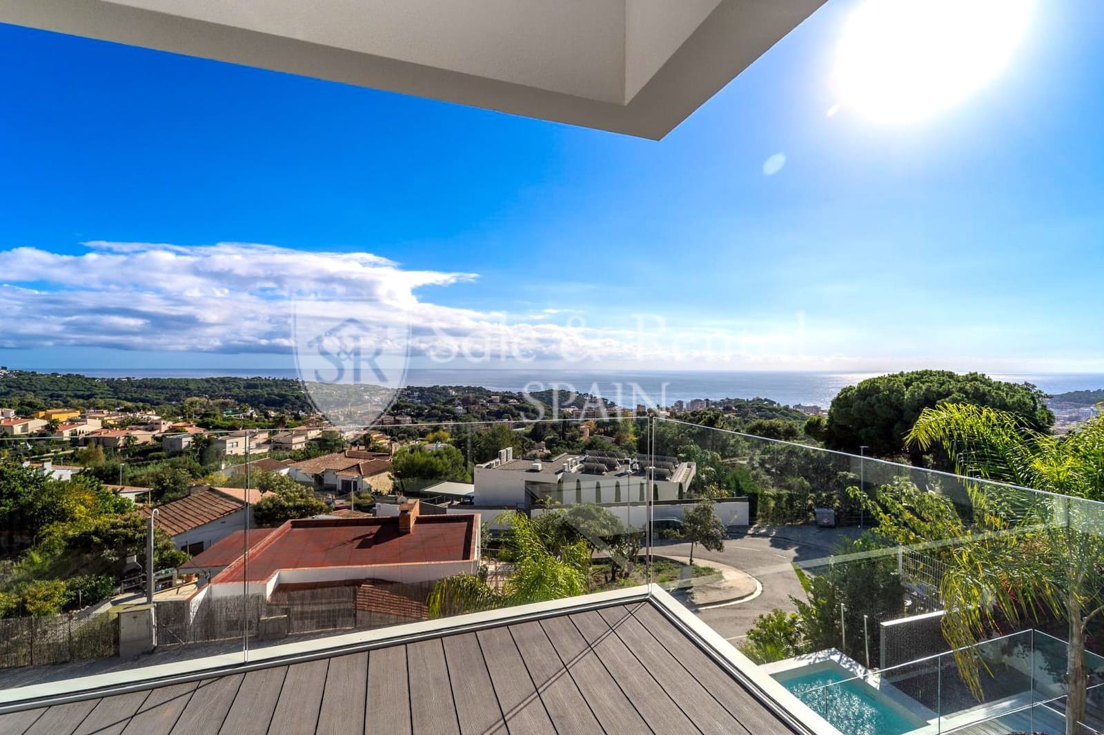 Chalet de 3 habitaciones en Lloret de Mar en venta con piscina garaje - 1.350.000 € (Ref: 9850870)