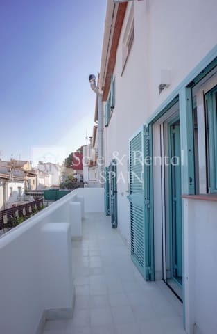 2 soverom Villa til salgs i Sant Feliu de Guíxols - € 490 000 (Ref: 9850871)