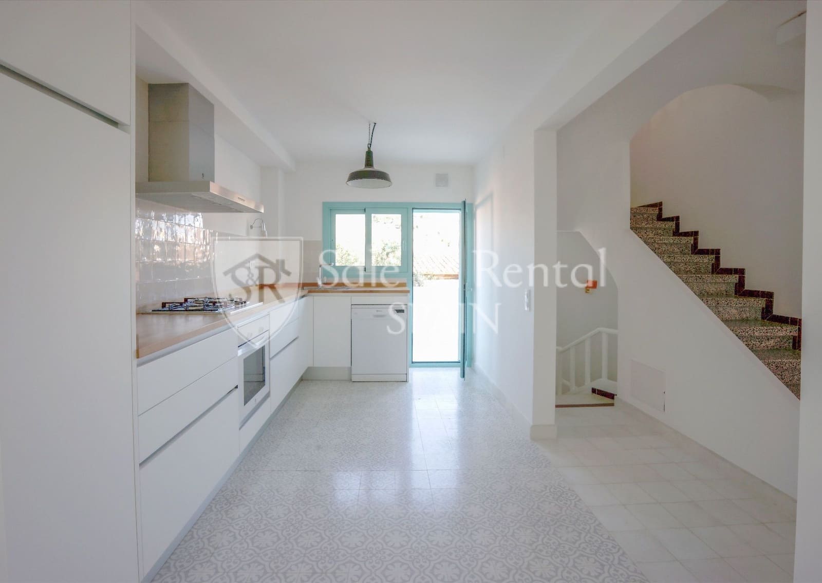 2 bedroom Villa for sale in Sant Feliu de Guixols - € 490,000 (Ref: 9850871)