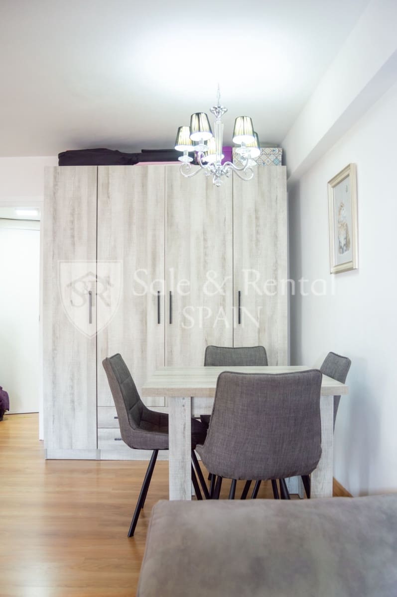 2 bedroom Flat for sale in Lloret de Mar - € 165,000 (Ref: 9854814)