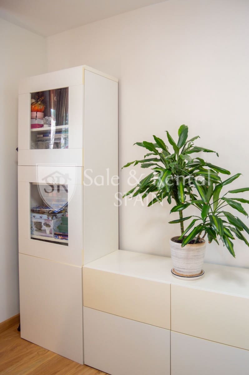 2 bedroom Flat for sale in Lloret de Mar - € 165,000 (Ref: 9854814)