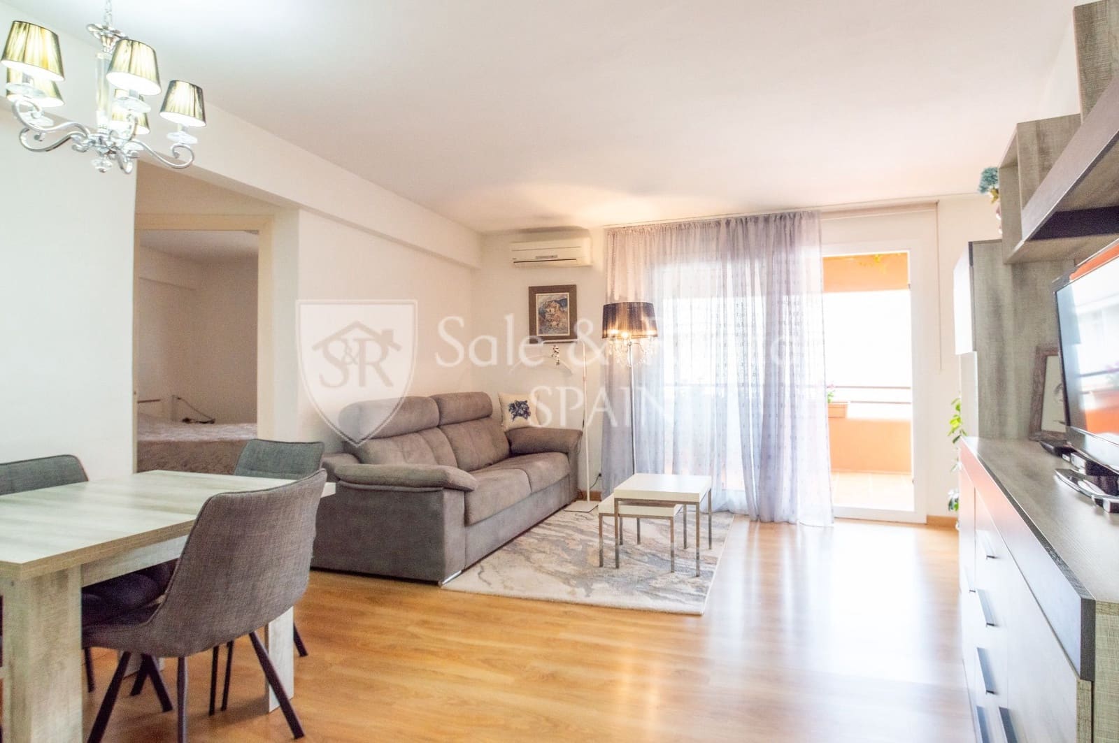2 bedroom Flat for sale in Lloret de Mar - € 165,000 (Ref: 9854814)