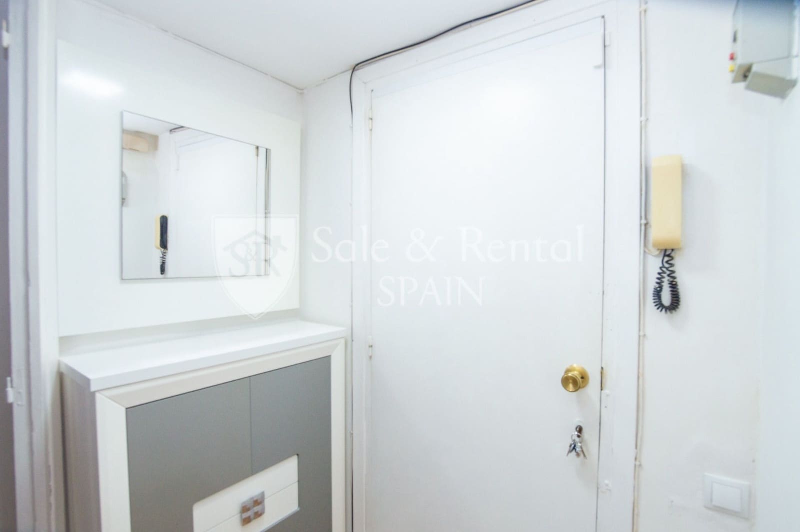 2 bedroom Flat for sale in Lloret de Mar - € 165,000 (Ref: 9854814)