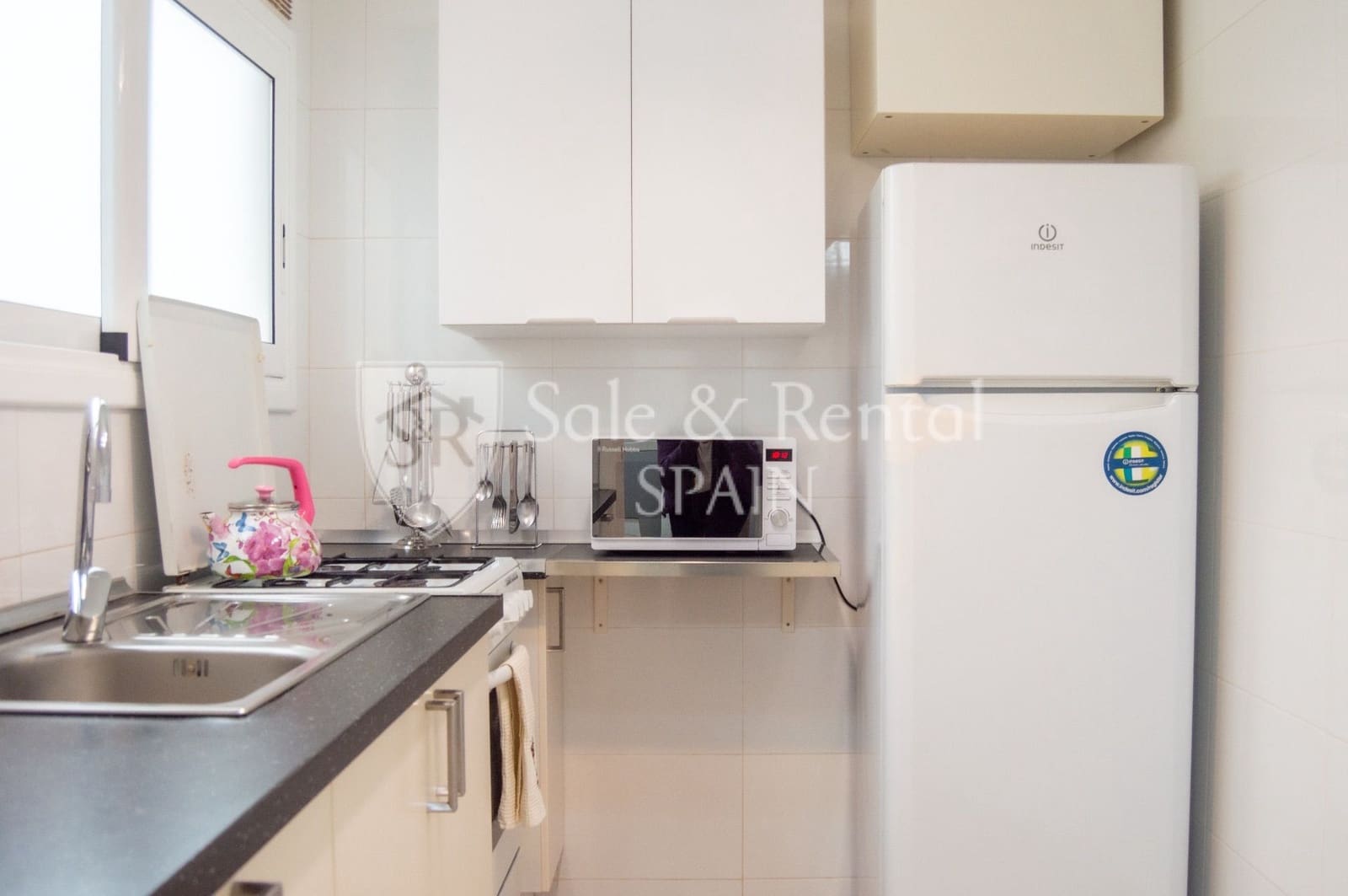 2 bedroom Flat for sale in Lloret de Mar - € 165,000 (Ref: 9854814)
