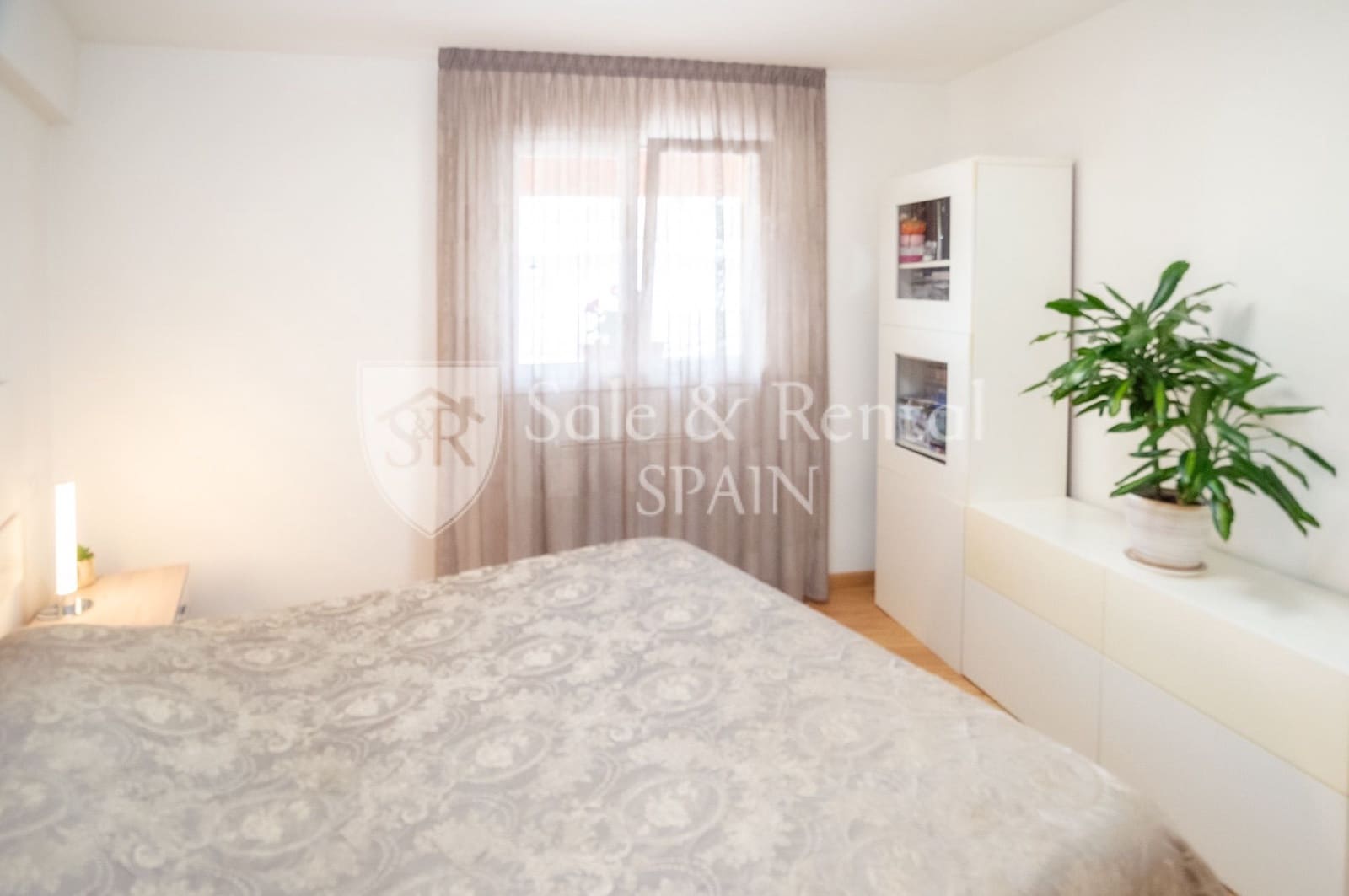 2 bedroom Flat for sale in Lloret de Mar - € 165,000 (Ref: 9854814)