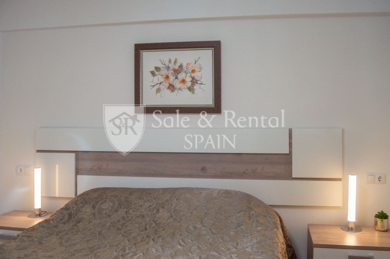 2 bedroom Flat for sale in Lloret de Mar - € 165,000 (Ref: 9854814)