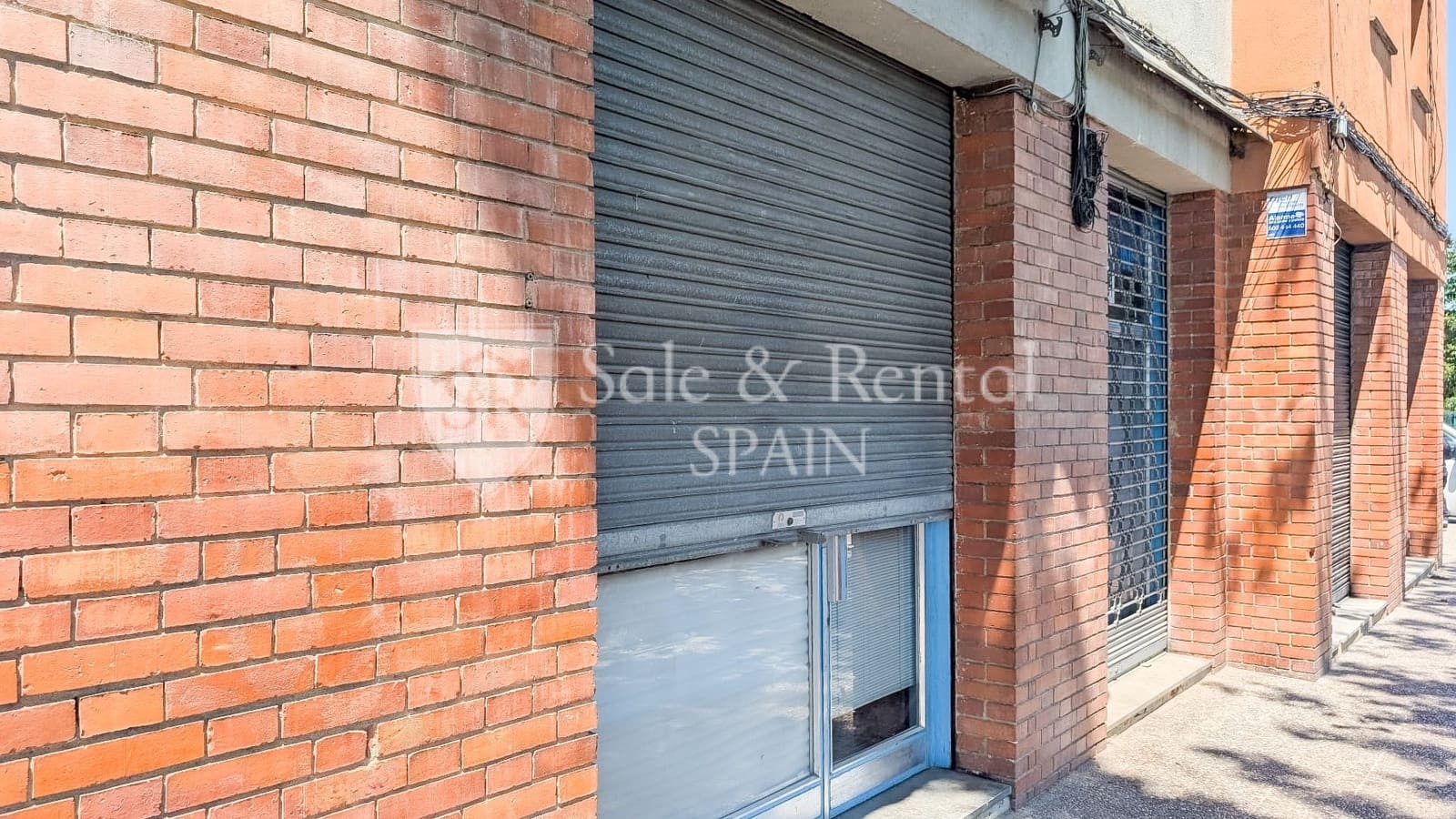 Commercieel te koop in Gerona stad - € 125.000 (Ref: 9861476)