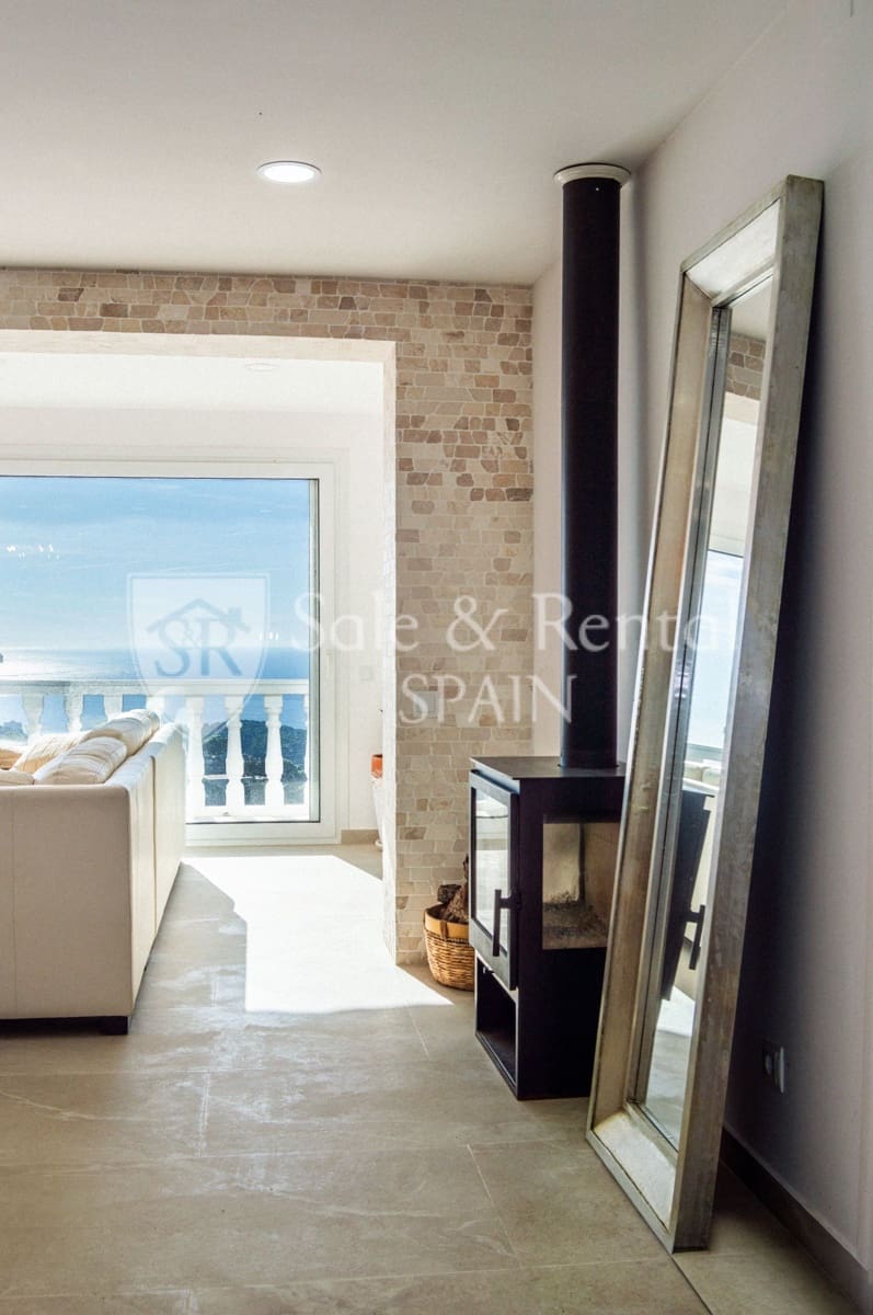 6 quarto Moradia para venda em Lloret de Mar com piscina garagem - 765 000 € (Ref: 9866394)