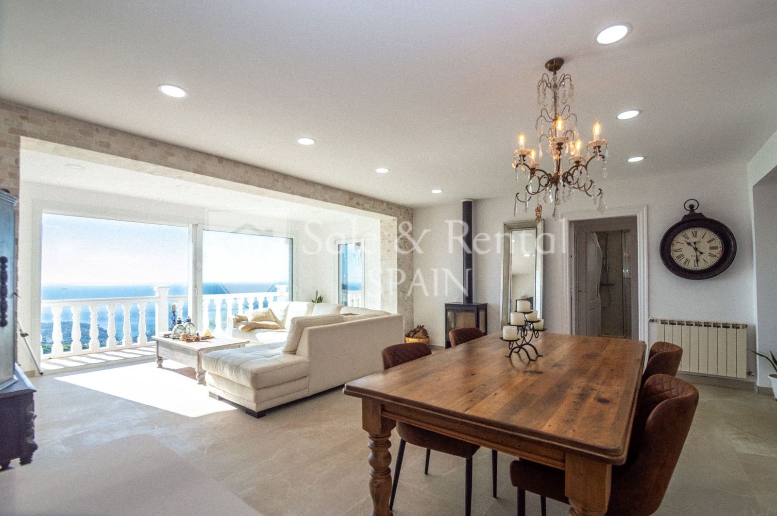6 quarto Moradia para venda em Lloret de Mar com piscina garagem - 765 000 € (Ref: 9866394)