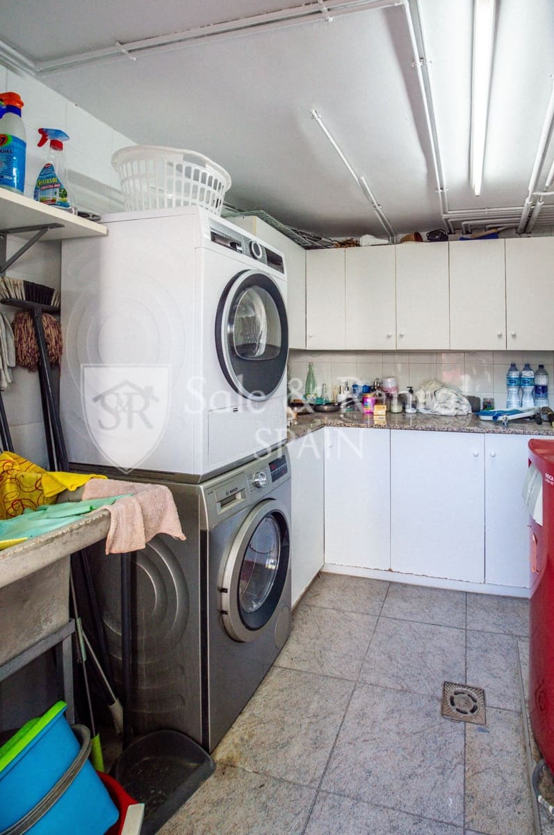 6 quarto Moradia para venda em Lloret de Mar com piscina garagem - 765 000 € (Ref: 9866394)