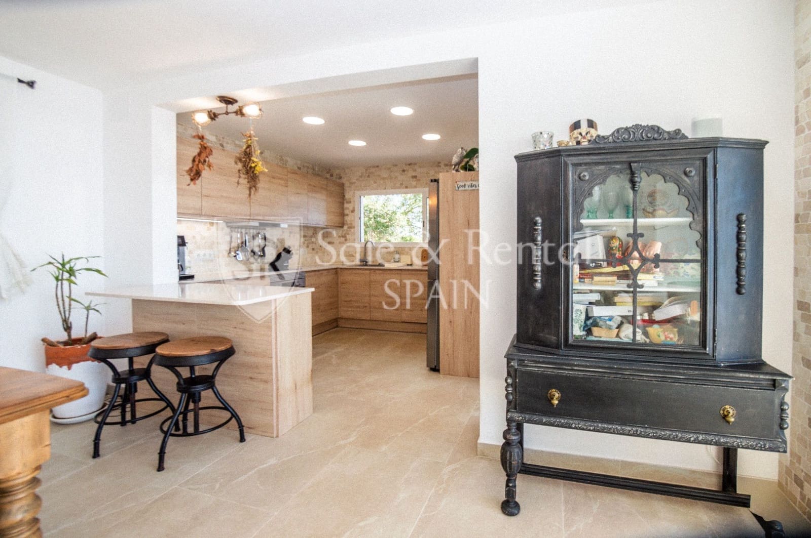6 quarto Moradia para venda em Lloret de Mar com piscina garagem - 765 000 € (Ref: 9866394)