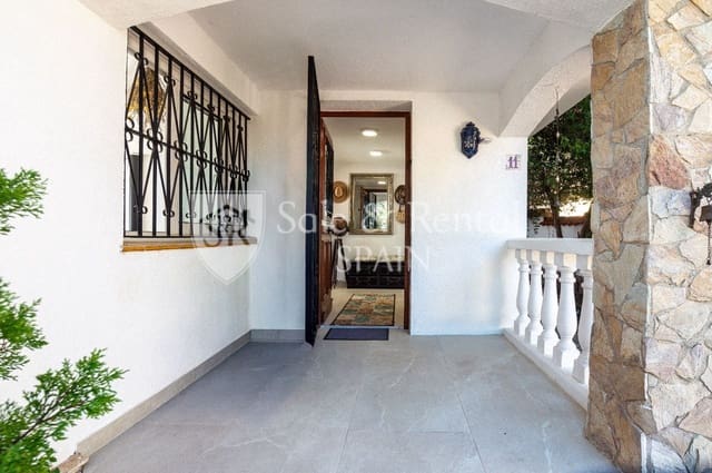 6 sovrum Villa till salu i Serra Brava, Lloret de Mar med pool garage - 765 000 € (Ref: 9866394)