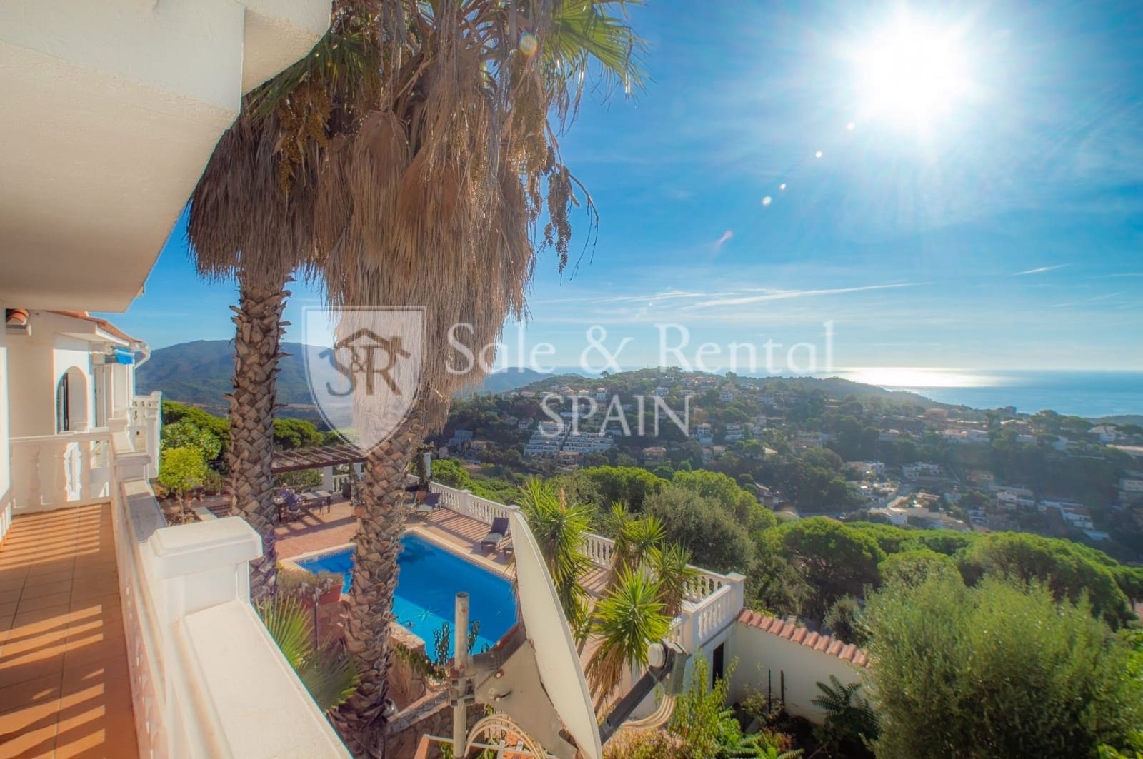 6 quarto Moradia para venda em Lloret de Mar com piscina garagem - 765 000 € (Ref: 9866394)