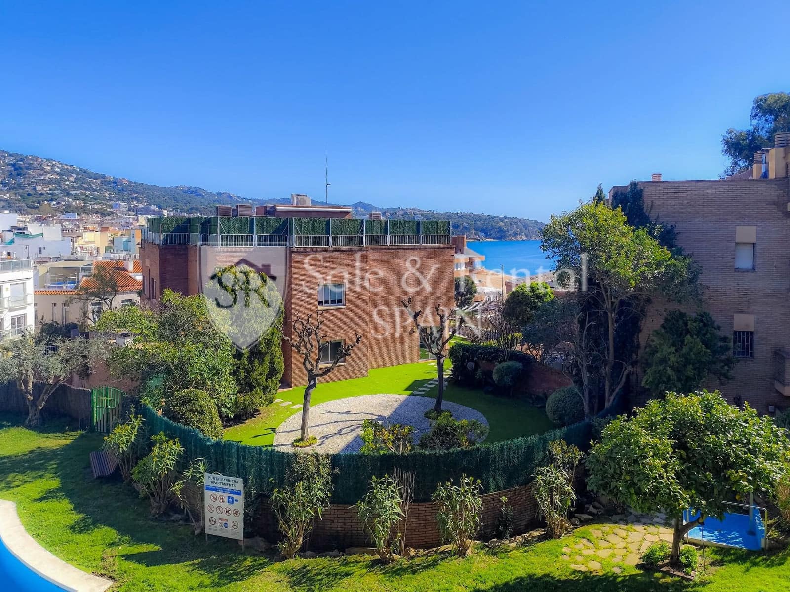 2 sovrum Lägenhet till salu i Lloret de Mar med pool garage - 285 000 € (Ref: 9883973)