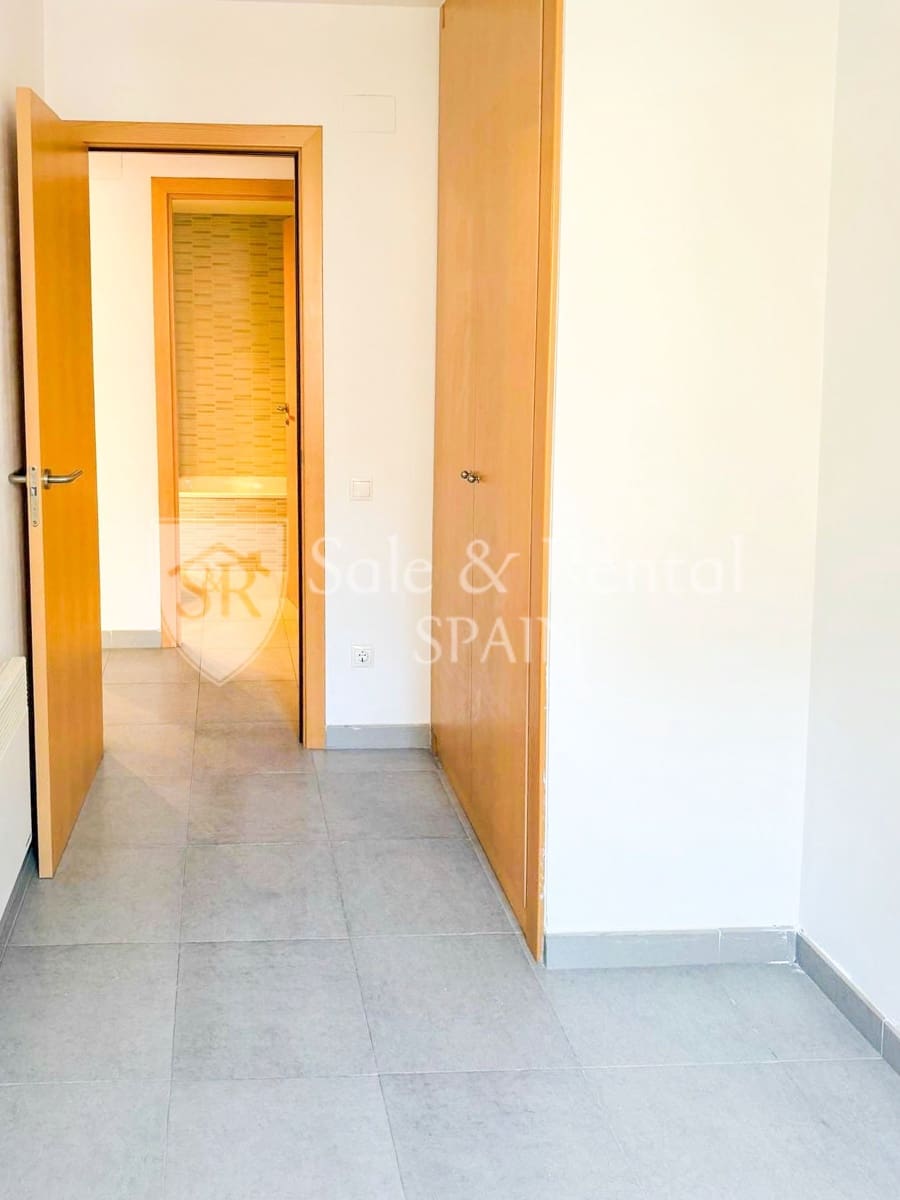 2 soverom Leilighet til salgs i Blanes - € 195 000 (Ref: 9946917)