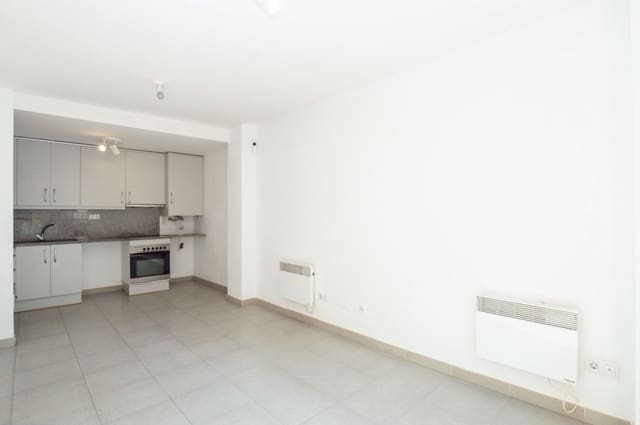 2 soverom Leilighet til salgs i Blanes - € 189 000 (Ref: 9946917)
