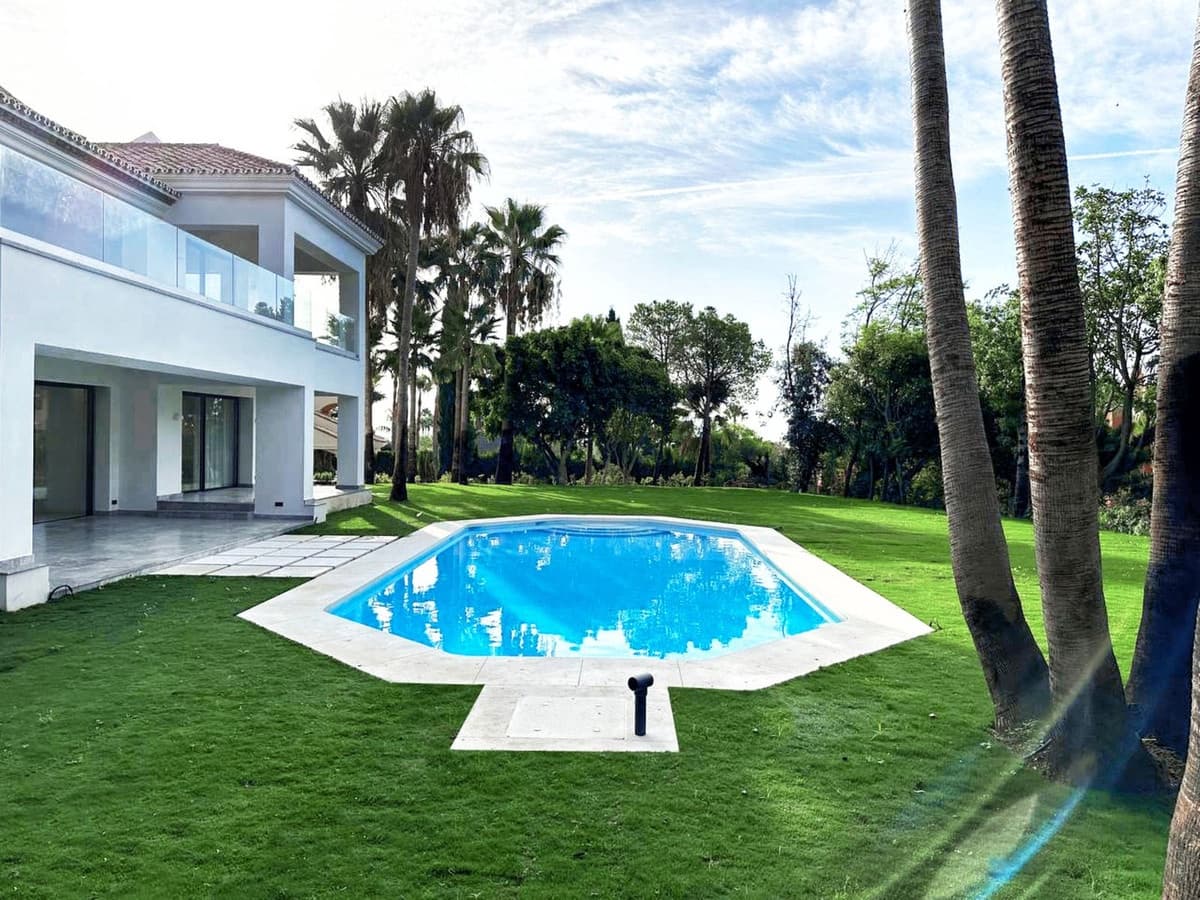 6 soverom Villa til salgs i Marbella med svømmebasseng garasje - € 8 500 000 (Ref: 7472937)