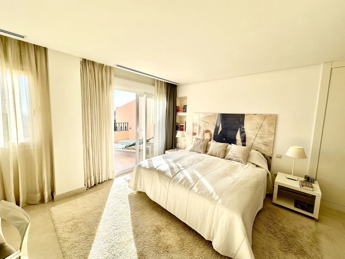 2 camera da letto Appartamento in vendita in Nueva Andalucia con piscina garage - 850.000 € (Rif: 8068980)