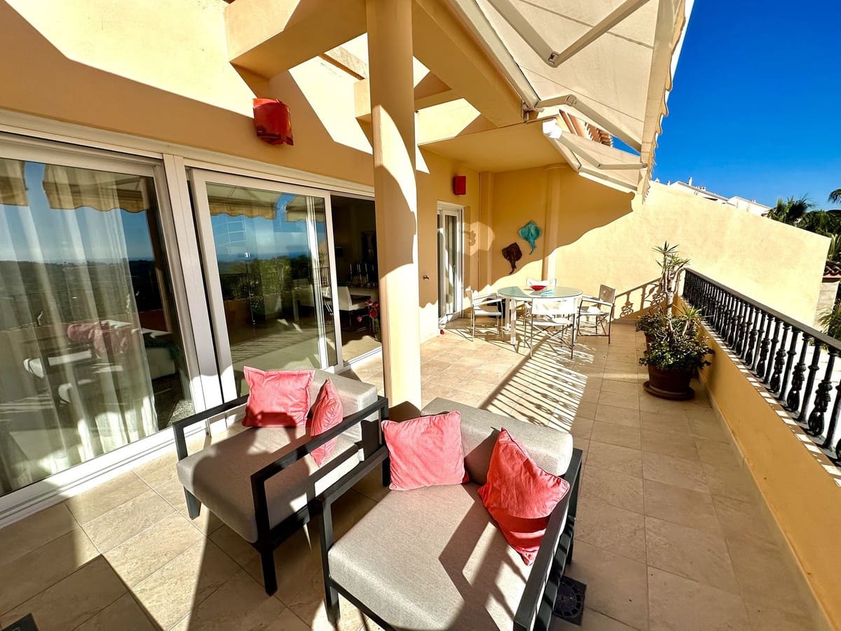2 camera da letto Appartamento in vendita in Nueva Andalucia con piscina garage - 850.000 € (Rif: 8068980)