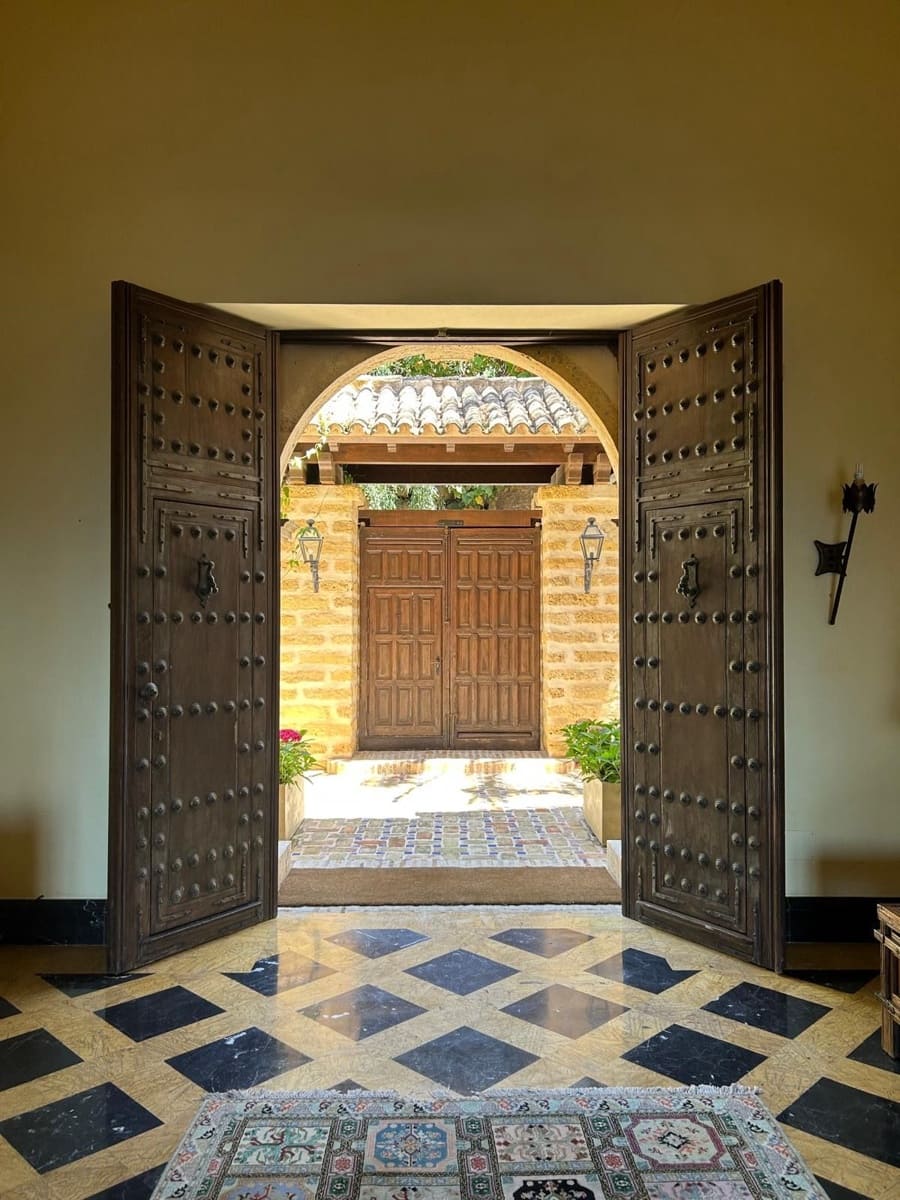 Chalet de 6 habitaciones en Marbella en venta con piscina garaje - 8.490.000 € (Ref: 9628072)