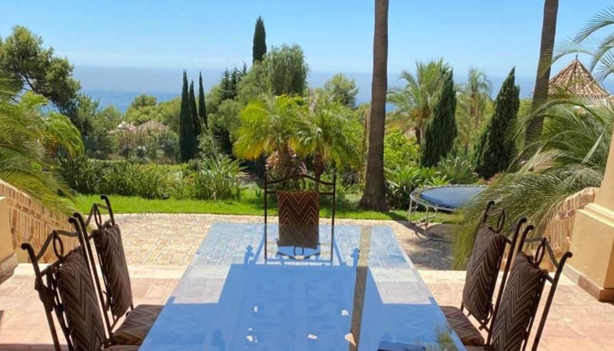 Chalet de 6 habitaciones en Marbella en venta con piscina garaje - 8.490.000 € (Ref: 9628072)