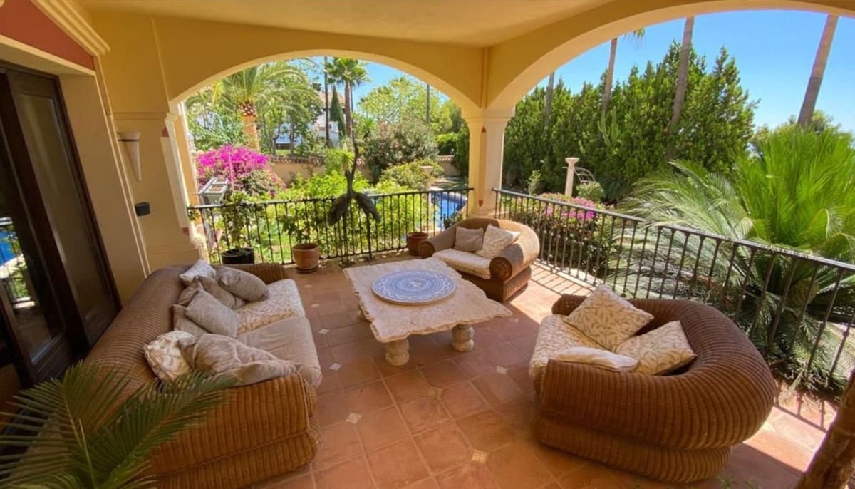 6 sypialnia Willa na sprzedaż w Marbella z basenem garażem - 8 490 000 € (Ref: 9628072)