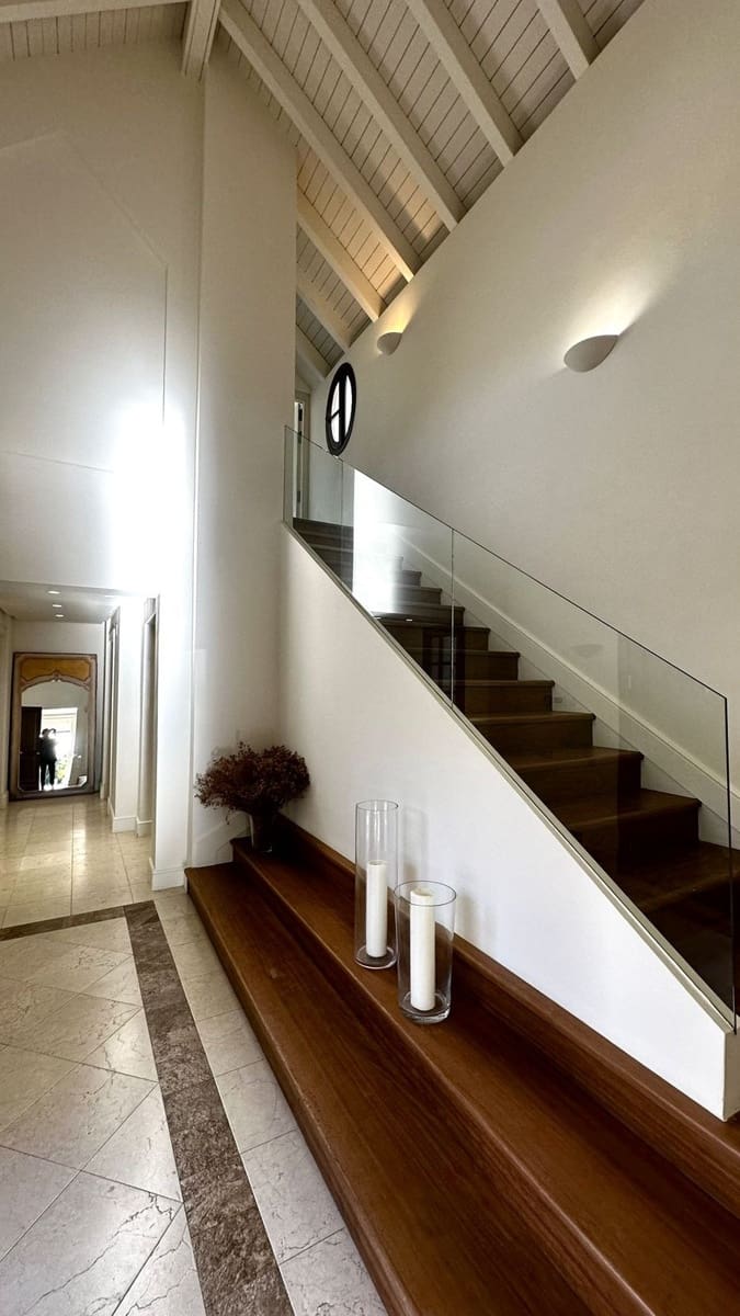 5 camera da letto Villa da affittare in Golden Mile con piscina garage - 17.000 € (Rif: 9628073)