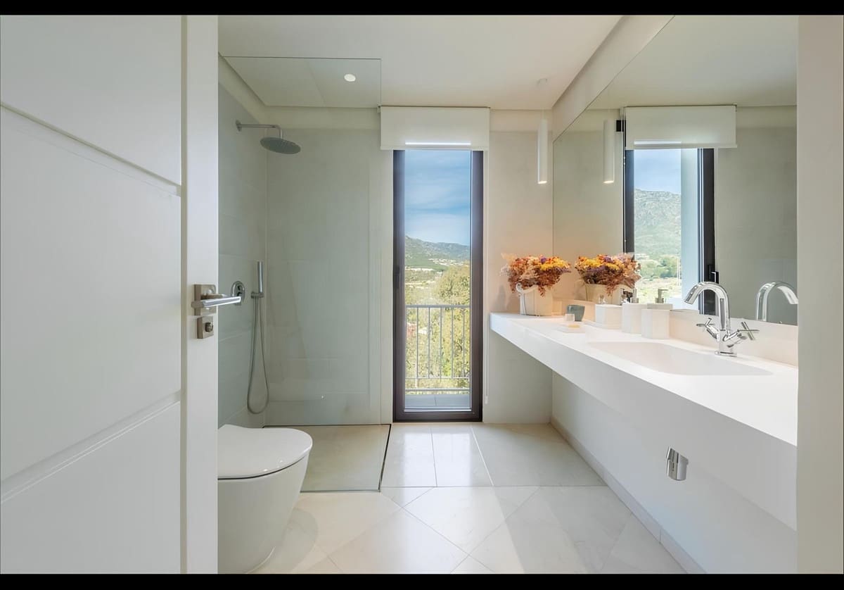 5 camera da letto Villa da affittare in Golden Mile con piscina garage - 17.000 € (Rif: 9628073)