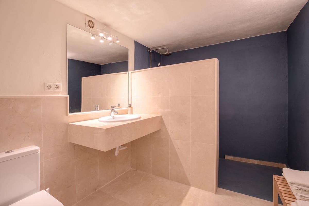 3 camera da letto Villa da affittare in Marbesa con piscina garage - 5.500 € (Rif: 9628075)