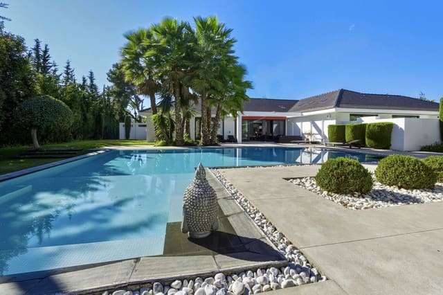 6 slaapkamer Villa te koop in Guadalmina Baja, Marbella met zwembad garage - € 5.900.000 (Ref: 9628077)