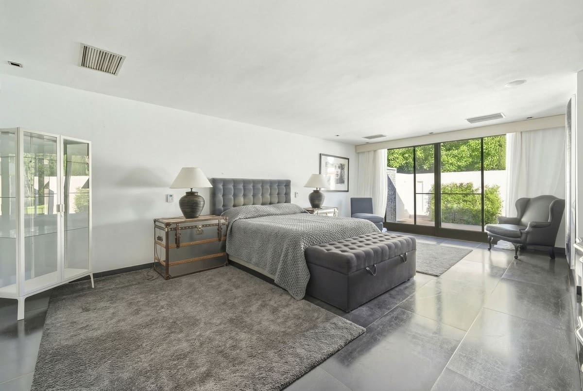 6 slaapkamer Villa te koop in Guadalmina met zwembad garage - € 5.900.000 (Ref: 9628077)