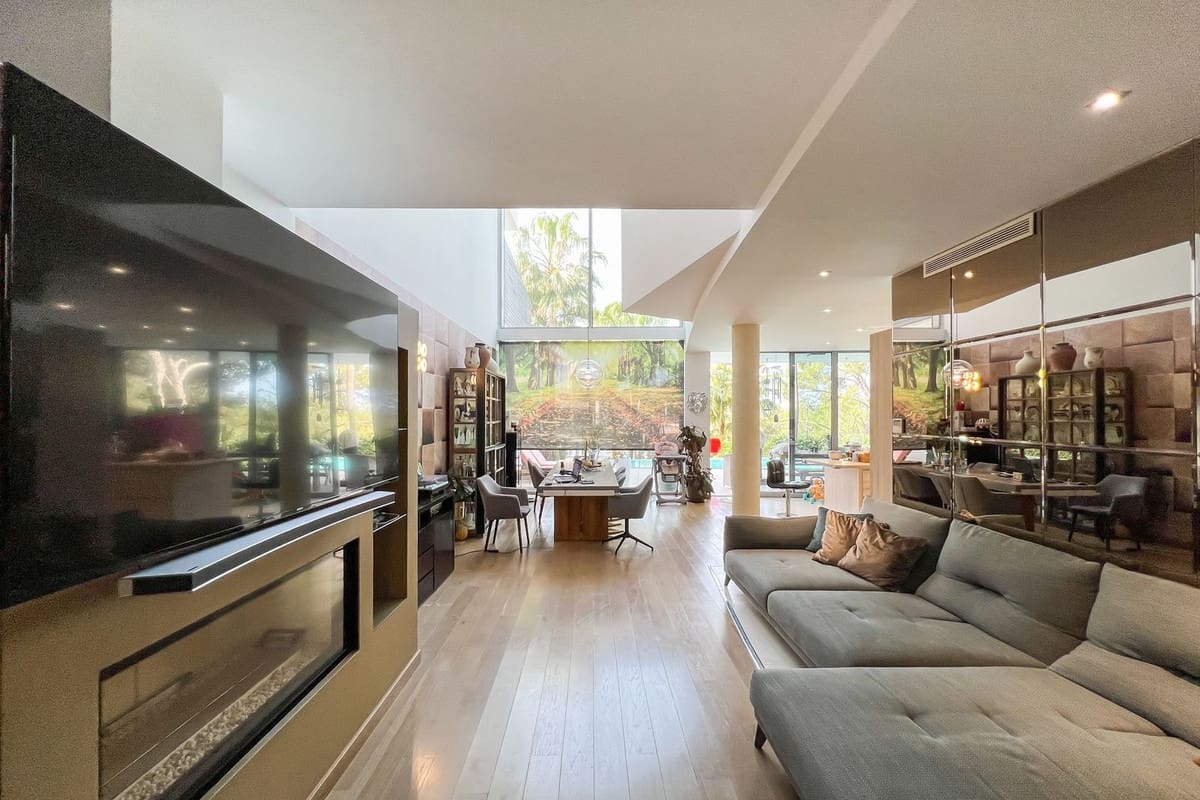 4 soverom Kjedet enebolig til salgs i Marbella med svømmebasseng garasje - € 3 000 000 (Ref: 9628078)