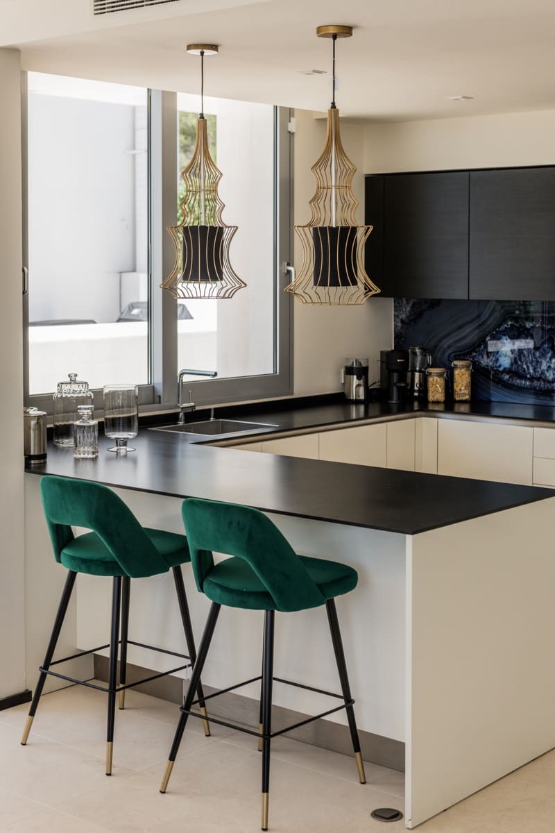 4 soverom Kjedet enebolig til salgs i Marbella med svømmebasseng garasje - € 3 000 000 (Ref: 9628078)