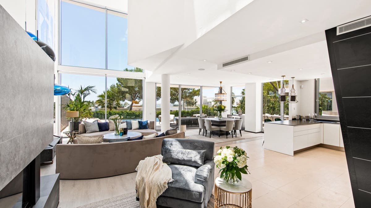 4 soverom Kjedet enebolig til salgs i Marbella med svømmebasseng garasje - € 3 000 000 (Ref: 9628078)