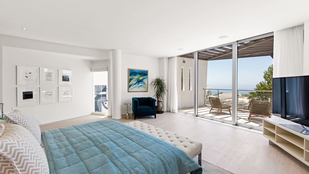 4 soverom Kjedet enebolig til salgs i Marbella med svømmebasseng garasje - € 3 000 000 (Ref: 9628078)