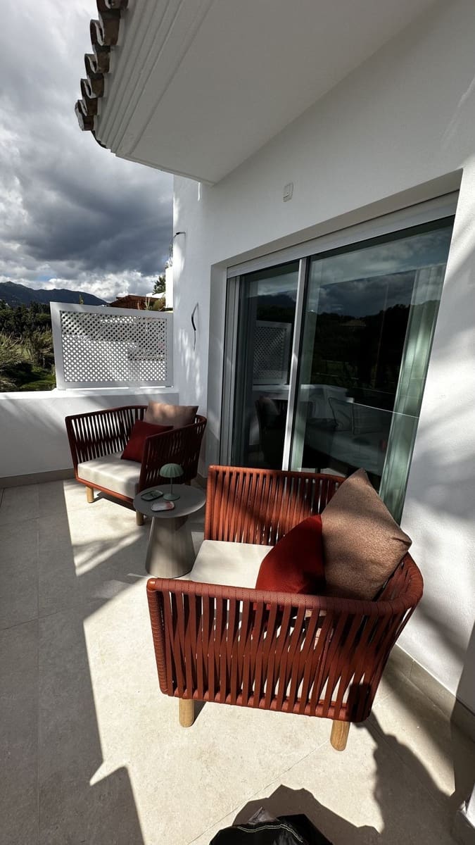 3 soverom Leilighet til salgs i Los Monteros med svømmebasseng garasje - € 2 250 000 (Ref: 9628079)