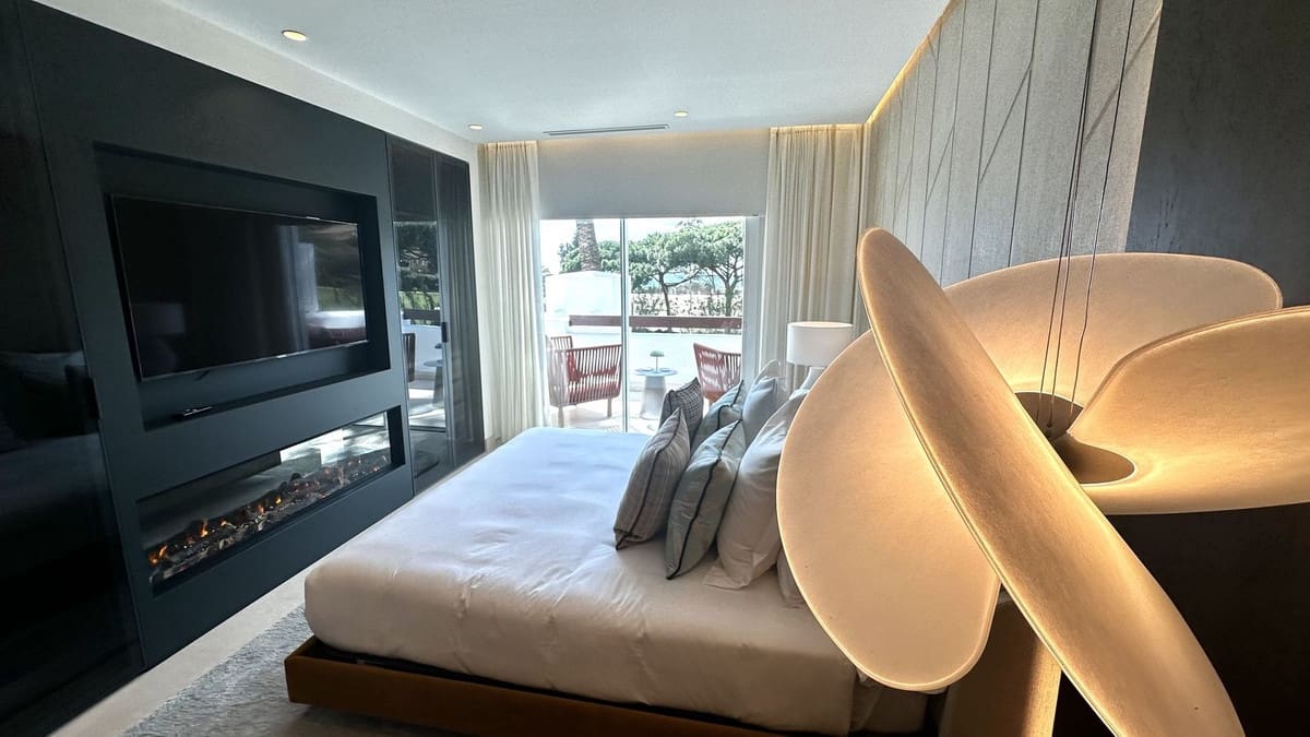 3 soverom Leilighet til salgs i Los Monteros med svømmebasseng garasje - € 2 250 000 (Ref: 9628079)