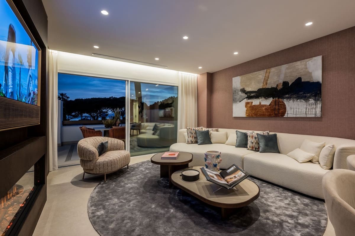 3 Zimmer Apartment zu verkaufen in Los Monteros mit Pool Garage - 2.450.000 € (Ref: 9628079)